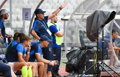 Antrenorul din Superliga a amenințat cu demisia în conferință: „Era mediocrității s-a dus”