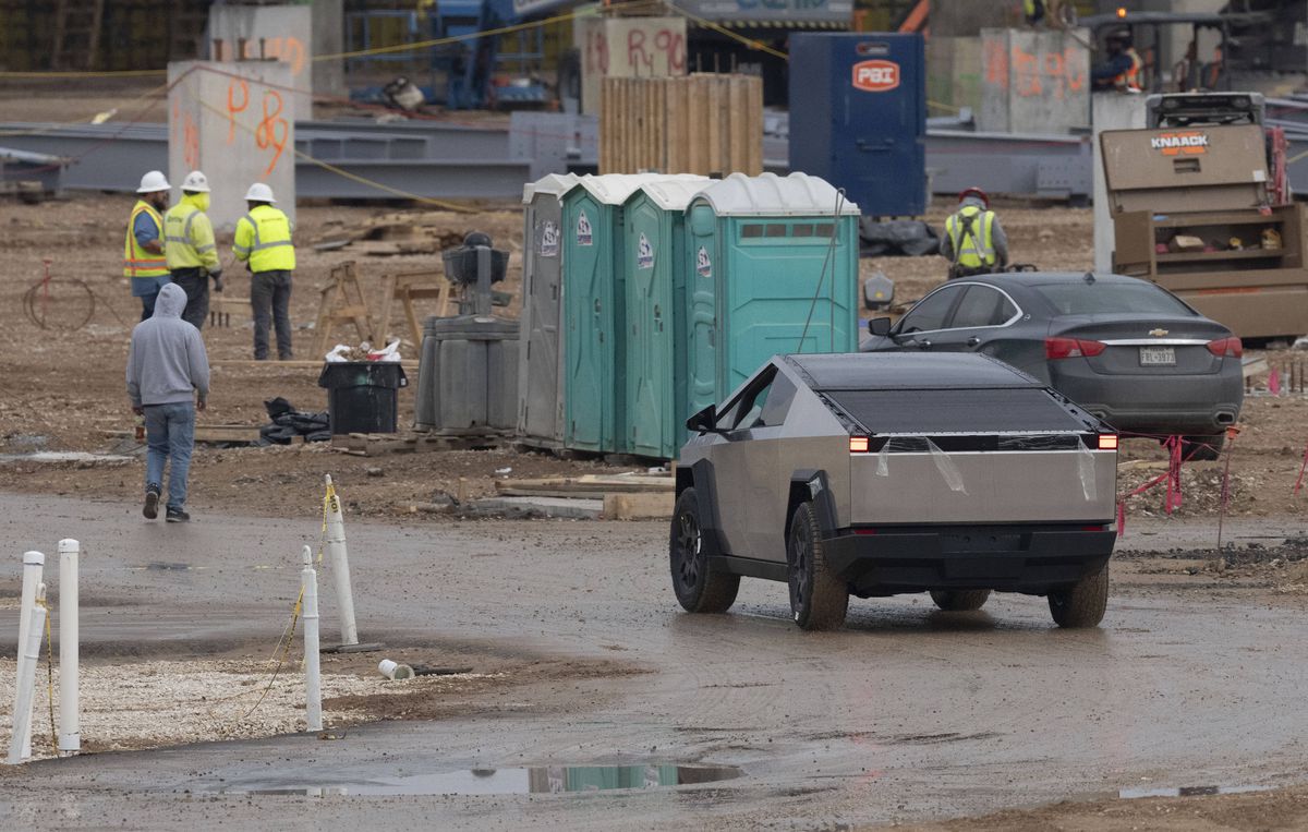 Tesla Cybertruck