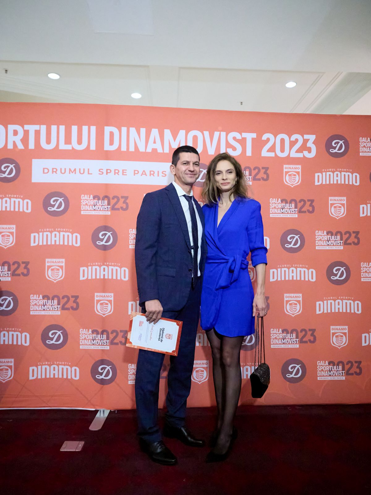 Dinamo și-a premiat sportivii de elită » Imagini spectaculoase de la gala finalului de an + ce au spus Lipă, Covaliu și Lupescu