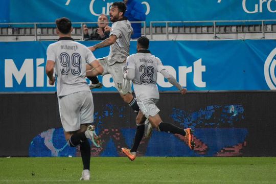 Yassine Bahassa, nr. 29, a marcat un gol și a dat 3 pase decisive în cele 17 meciuri jucate în actual sezon din Superliga FOTO: FCU Craiova