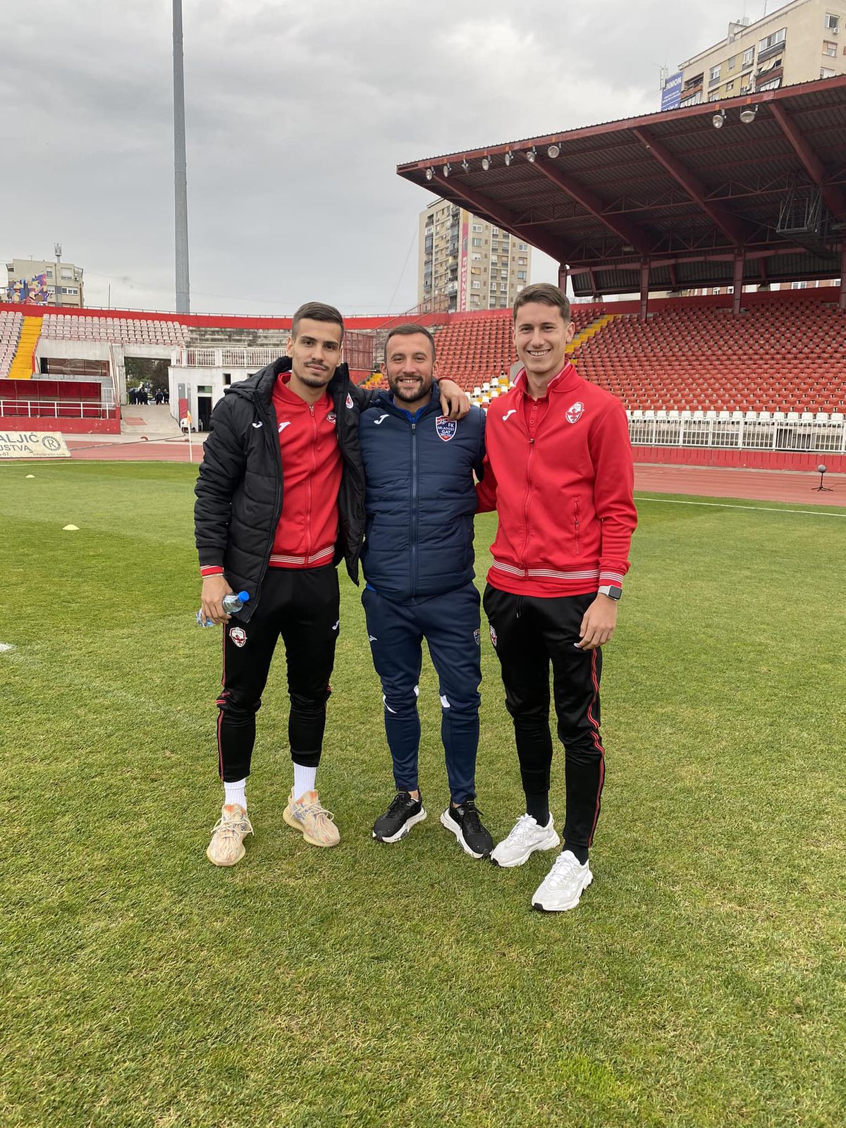 Mall la parter, stadion la etaj! Imagini senzaționale cu stadionul care poate găzdui meciuri din Liga Campionilor