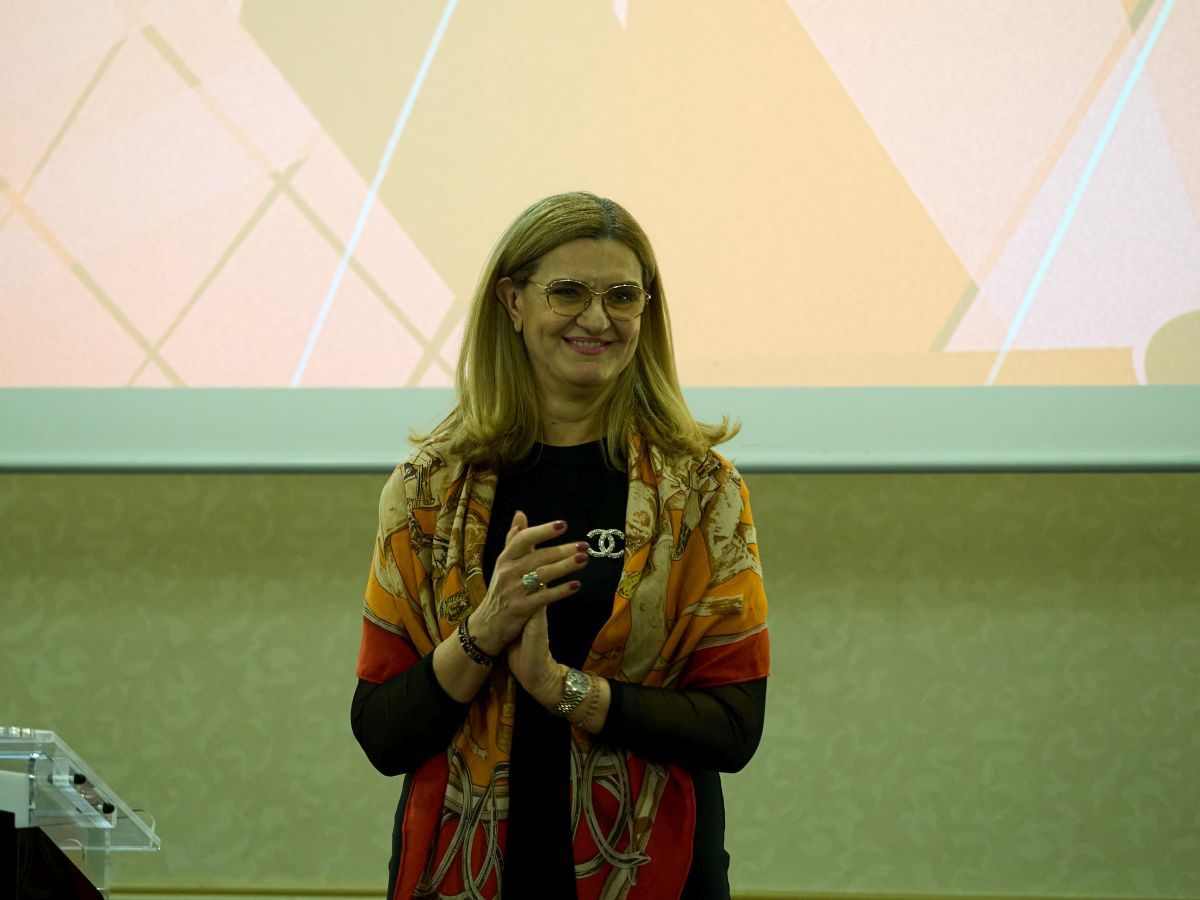 Dinamo și-a premiat sportivii de elită » Imagini spectaculoase de la gala finalului de an + ce au spus Lipă, Covaliu și Lupescu