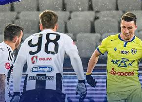 U Cluj - Petrolul 4-1, meci care a schimbat din nou liderul » În prima repriză a nins, în a doua a plouat cu goluri