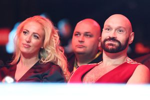 Cum a trăit Tyson Fury ziua luptei cu Oleksandr Usyk, bănuind că soția lui trece prin momente grele: „Era foarte tăcut”