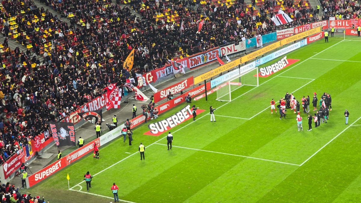 Ce s-a întâmplat pe gazon, imediat după Dinamo - Metaloglobus 4-0 » „Credem în tine”