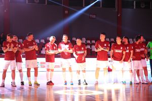 Peste o mie de meciuri în Liga 1 pe parchet » Îi recunoști pe toți?