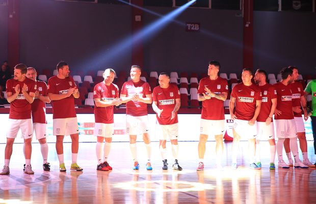 Eroii uitați ai Diviziei A, prezenți pe parchet » Au mii de meciuri în prima ligă, îi știi pe toți?