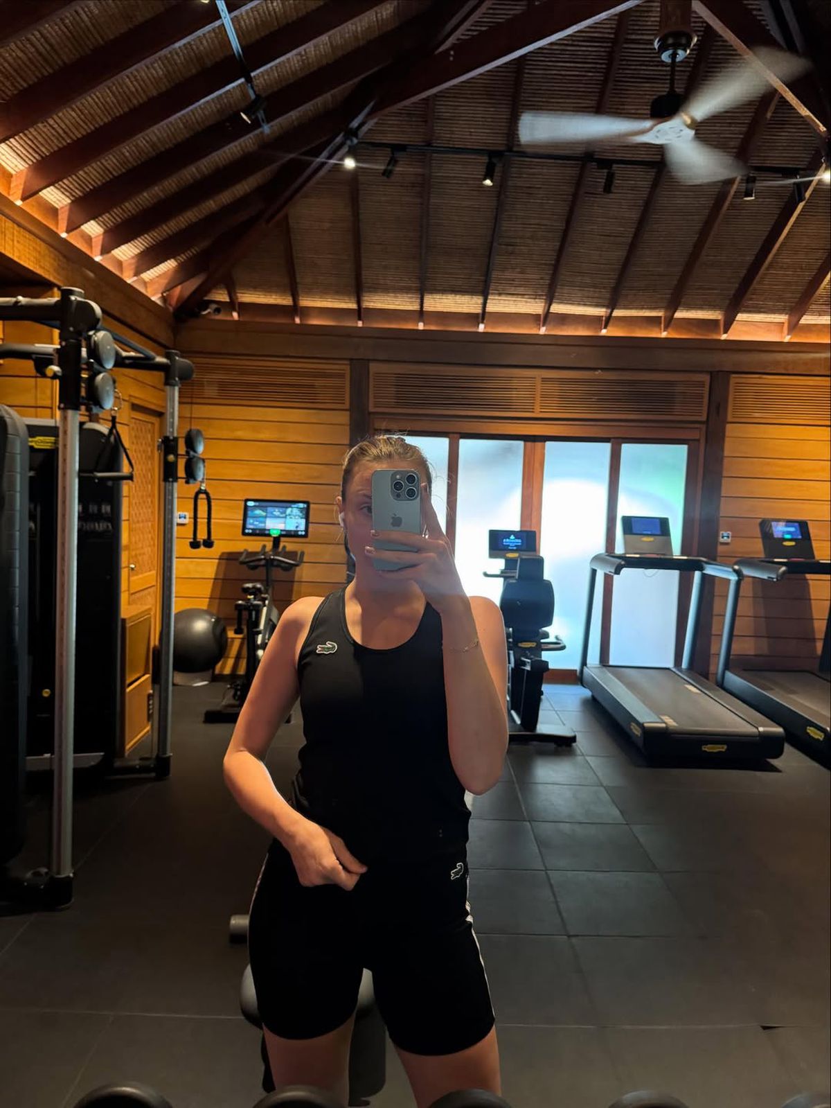 Anett Kontaveit se bucură de noua viață