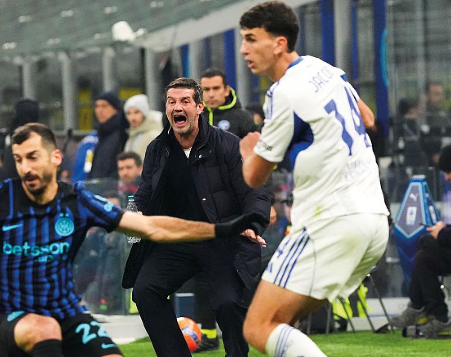 Telefonul care i-a schimbat cariera a sunat de două ori: „Cristian, vino la birou! Te-am ales. Echipa este a ta” » Chivu n-a ezitat deloc: „Aici sunt, domnule președinte”