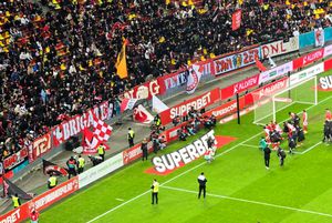 Ce s-a întâmplat pe gazon, imediat după Dinamo - Metaloglobus 4-0 » „Credem în tine”