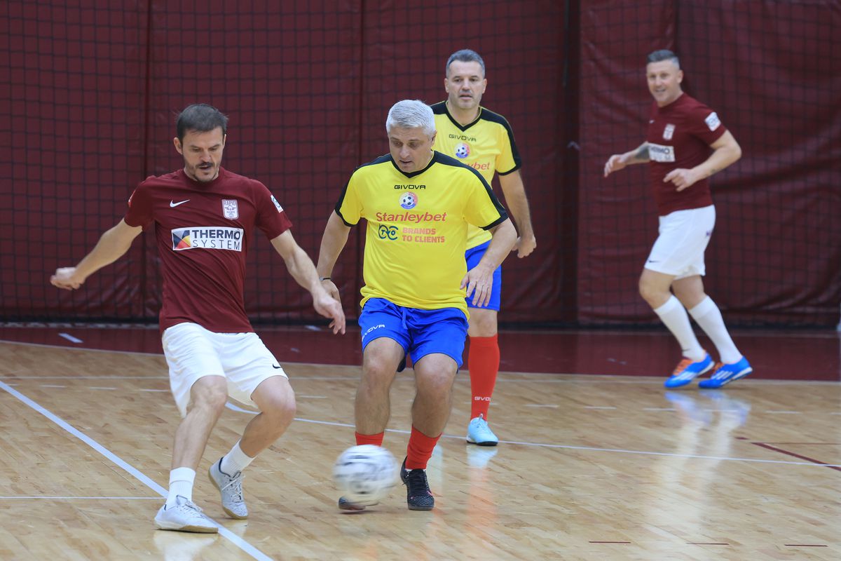 Imagini de la meciul de old boys Rapid - All Stars