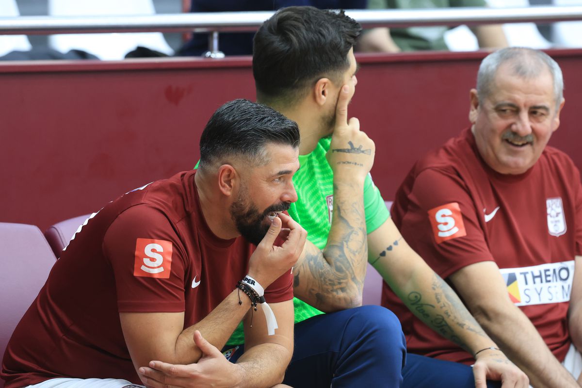 Eroii uitați ai Diviziei A, prezenți pe parchet » Au mii de meciuri în prima ligă, îi știi pe toți?