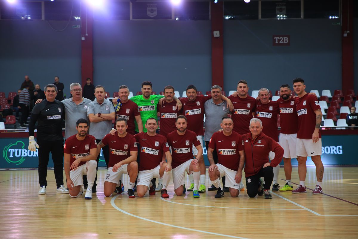 Eroii uitați ai Diviziei A, prezenți pe parchet » Au mii de meciuri în prima ligă, îi știi pe toți?