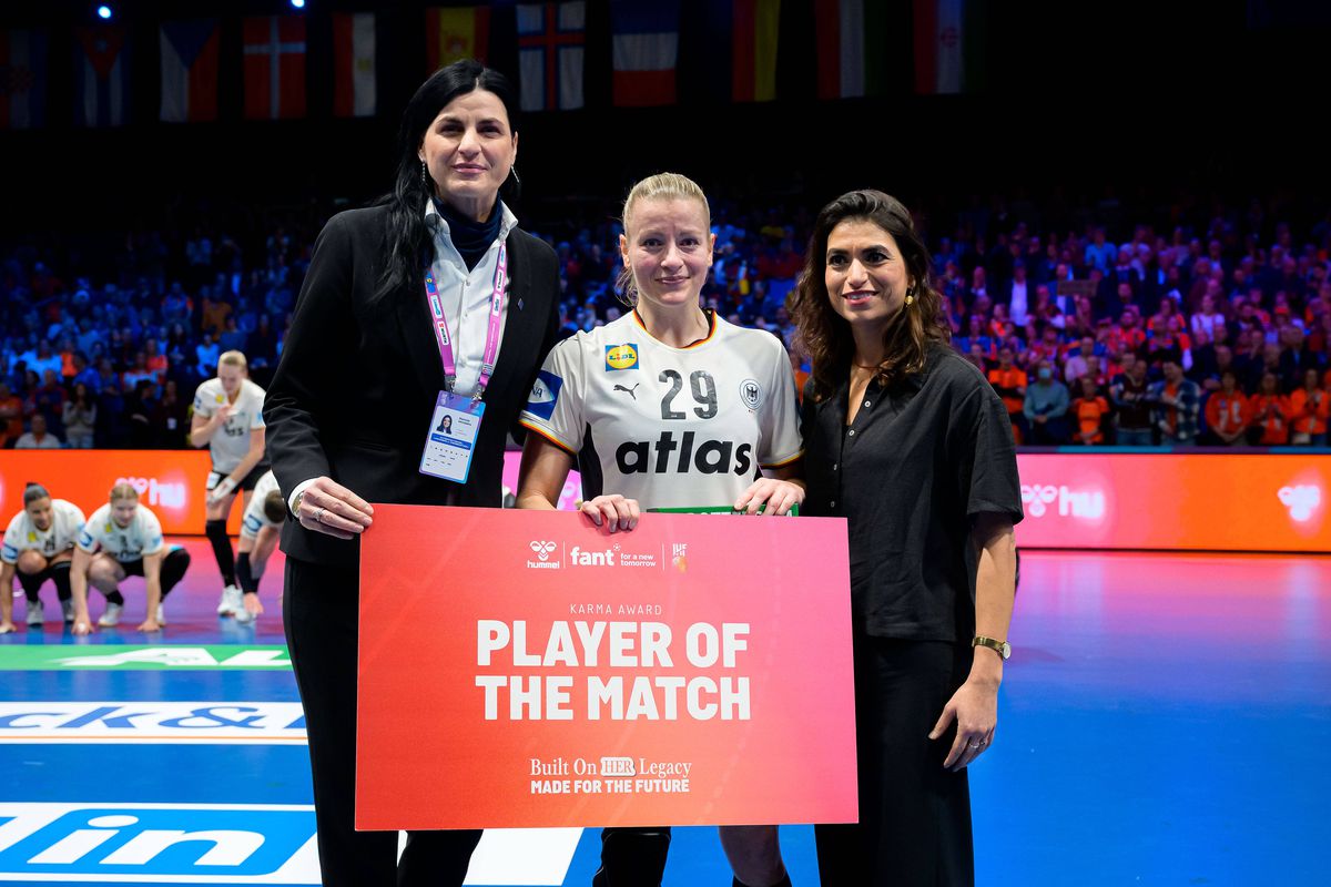 Povestea fabuloasă a căpitanului care a dus Germania în finala Mondialului de handbal » Demonstrează că nimic nu e imposibil: 37 de ani, job în poliție și start diferit de carieră