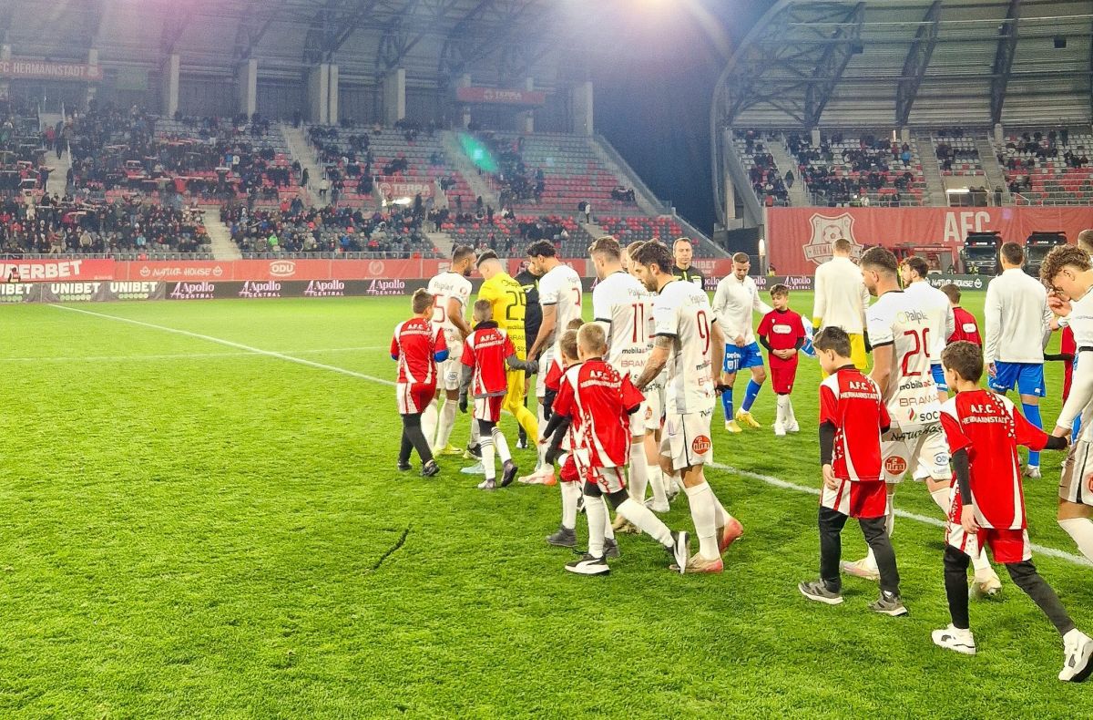 Hermannstadt - Universitatea Craiova 0-2 » Baiaram pentru unii, frisoane pentru Munti! Juveții câștigă la pas la Sibiu, la debutul lui Dorinel Munteanu