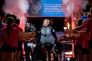 Povestea fabuloasă a căpitanului care a dus Germania în finala Mondialului de handbal » Demonstrează că nimic nu e imposibil: 37 de ani, job în poliție și start diferit de carieră