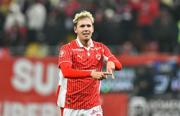 Azi, la GSP Live: Dinamo, pe urmele Rapidului în clasament