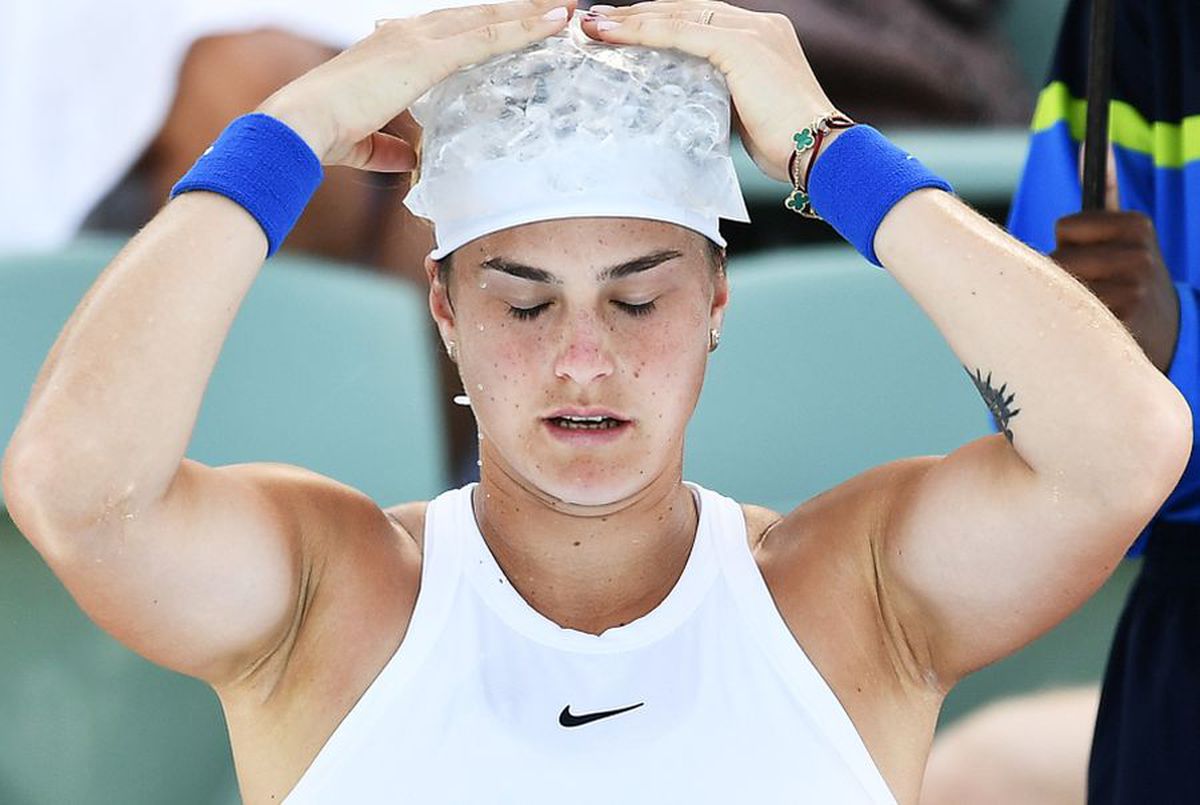 Simona Halep - Aryna Sabalenka, în sferturi la WTA Adelaide. Bielorusa trece prin momente zguduitoare: „Tatăl meu abia a murit, la 43 de ani”