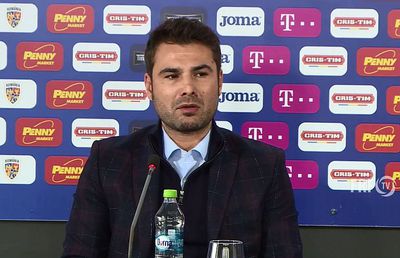 ROMÂNIA U21 // VIDEO Adrian Mutu, prezentat oficial: „Nu am venit să fiu actorul principal. Adaug ideile mele peste ale lui Rădoi”