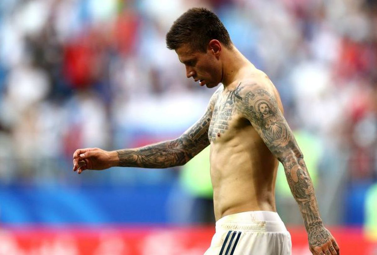 COVID-19. Fyodor Smolov a „rupt” izolarea: a fugit din Spania în Rusia, la majoratul iubitei sale