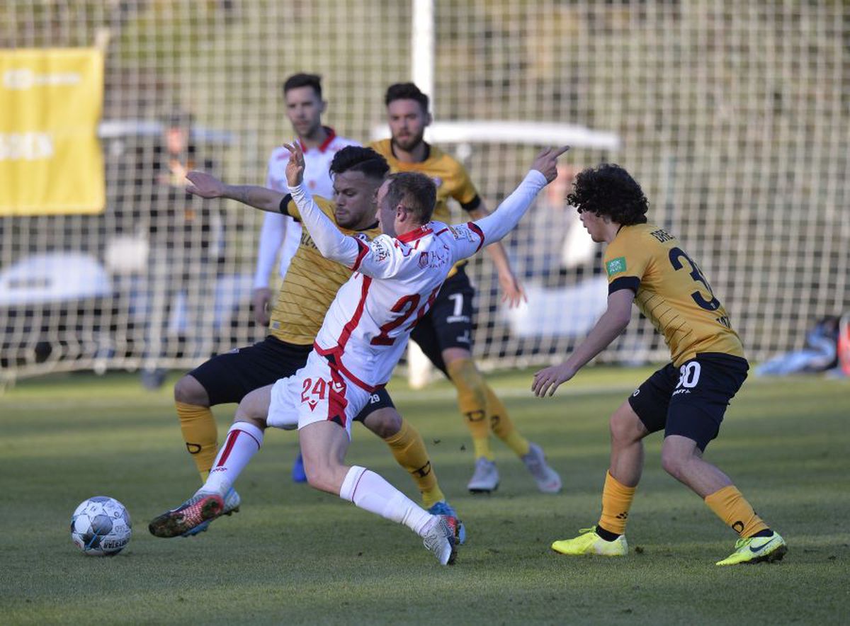 CFR Cluj îl aduce pe Denis Ciobotariu de la Dinamo! Florin Prunea: „E o chestiune de ore”