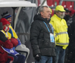 Mircea Rednic (58 de ani), antrenorul dobrogenilor, l-a „urecheat” la final pe Virgil Ghiță (22, stoper), eliminat la Arad pentru două cartonașe galbene // FOTO @Alexandra Fechete