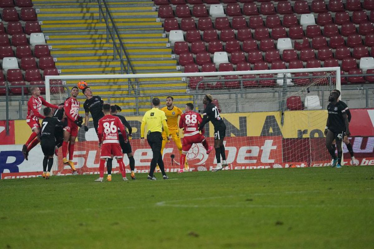 UTA - Viitorul 0-0. Mircea Rednic furios pe un jucător: „Nu-l înțeleg! Nu va juca în meciul cu Steaua”