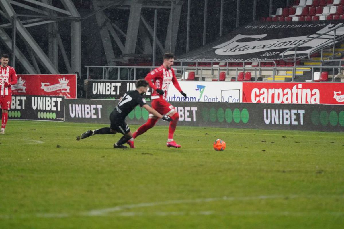 VIDEO. UTA - Viitorul 0-0 » Frig, ninsoare și puțin fotbal » Scor alb după un meci de uitat » Cum arată clasamentul