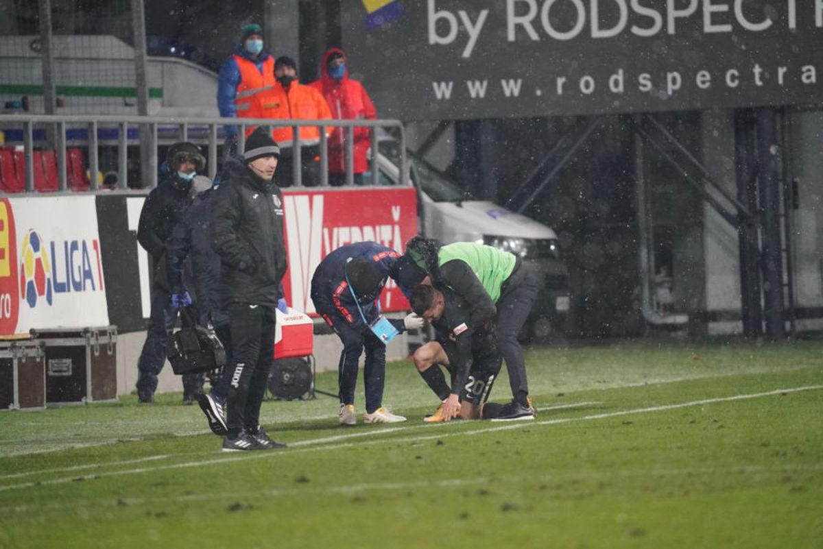 UTA și-a luat fundaș din Rusia! Arădenii au transferat un fost internațional de tineret