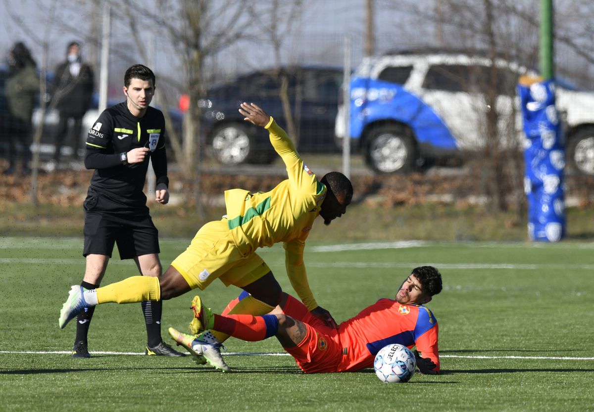 Totul pentru atac! CS Mioveni testează un vârf jamaican: a marcat deja cu Dinamo