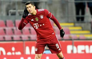 Recital Robert Lewandowski » Polonezul a ajuns la 300 de goluri în Bundesliga cu un hat-trick spectaculos