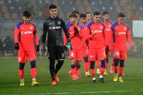 Răzvan Ducan pleacă de la FCSB pentru a juca la FC Botoșani // FOTO: Imago
