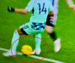 Fază incredibilă în Premier League » S-a făcut de râs la executarea penalty-ului inventat și arbitrul i-a anulat golul!