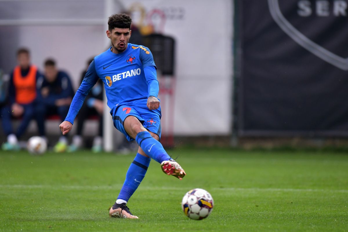 FCSB are un nou număr 9 » Pintilii l-a folosit în ultimul sfert de oră al amicalului cu Pogon