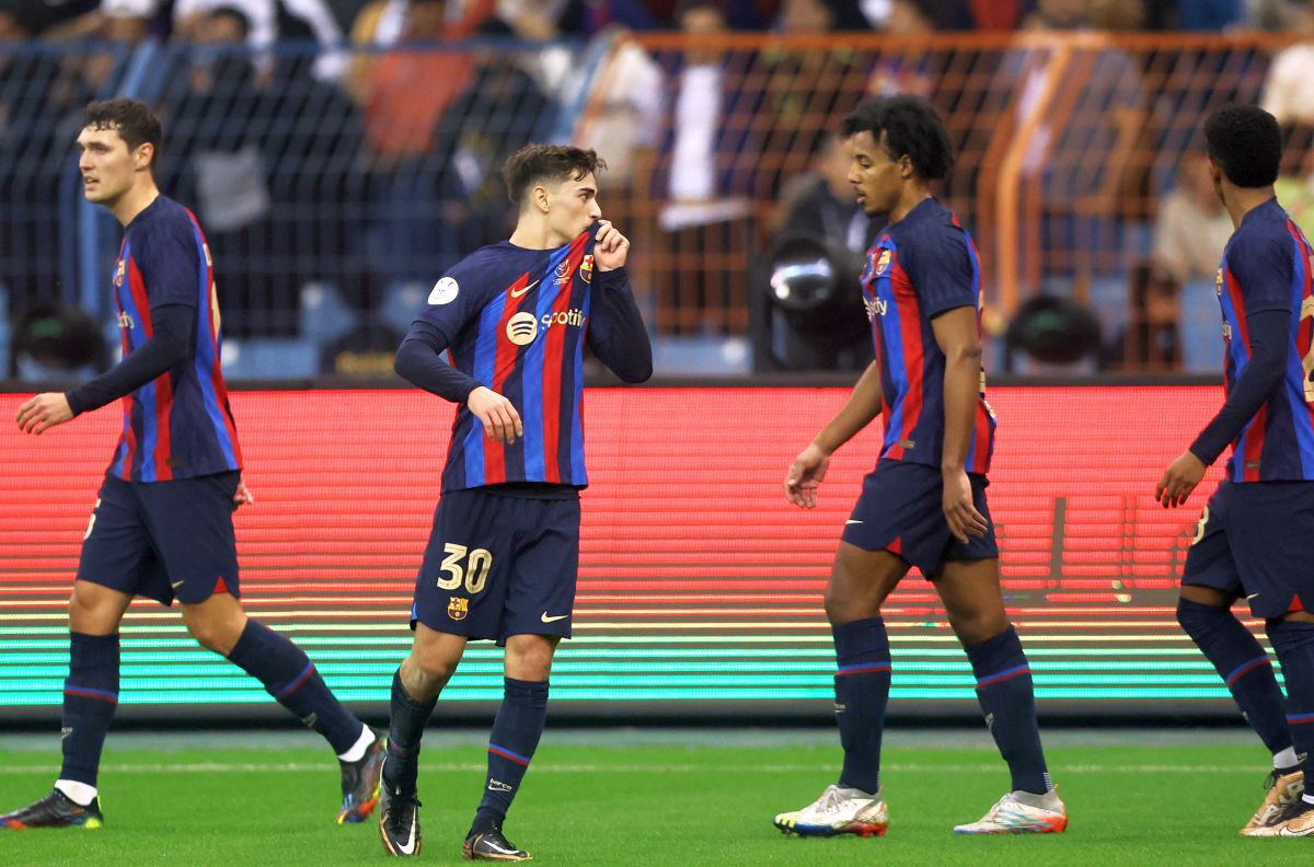 Barcelona a surclasat-o pe Real Madrid, 3-1, pentru primul trofeu cu Xavi pe bancă: Supercupa Spaniei 2023