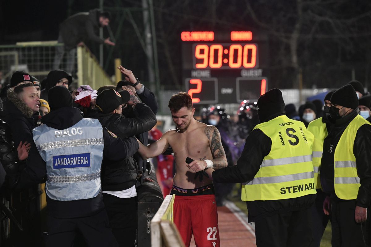 Sorescu, dezbrăcat la Mioveni - Dinamo