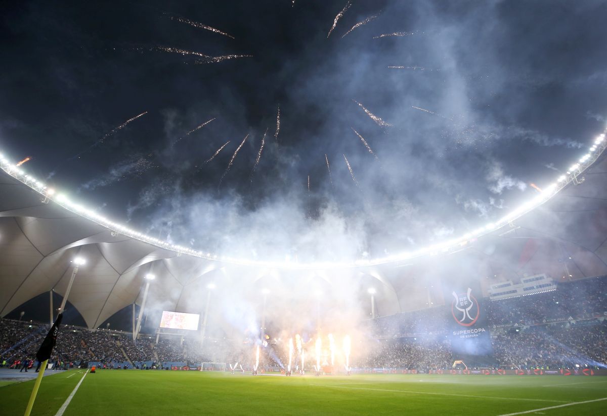 „Nu obosesc să-l laud. Băiatul ăsta n-are limite!” » Xavi Hernandez, vrăjit după evoluția cu Real Madrid: „Pasiune pură!”