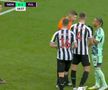 Fază incredibilă în Premier League » S-a făcut de râs la executarea penalty-ului inventat și arbitrul i-a anulat golul!