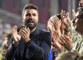 Adrian Mutu a recunoscut » Așteaptă telefonul formației din Superligă: „M-ar interesa!”