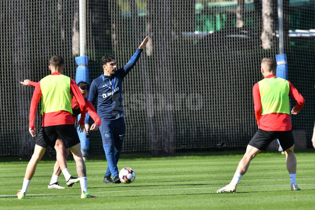 Zâmbete și voie-bună la FCSB: 3 detalii remarcate de GSP la antrenamentul de azi, din Antalya