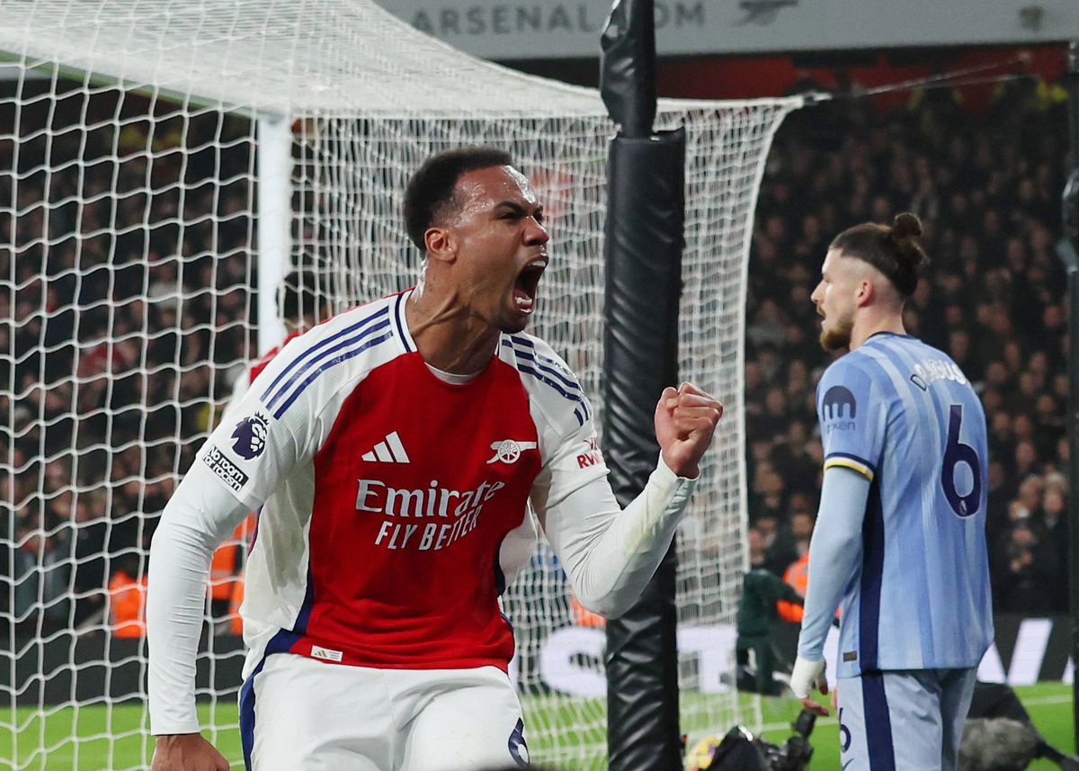 Arsenal, victorie după o revenire de senzație în prima repriză cu Tottenham » Drăgușin, vinovat la cel puțin un gol!