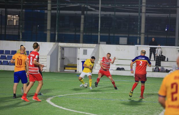 În ce domenii lucrează românii din Dubai: „Avem și echipă de fotbal” » Taxa pe cunoștințe, Rapid, Budescu și un mesaj de departe: „Eu nu m-aș întoarce în România”