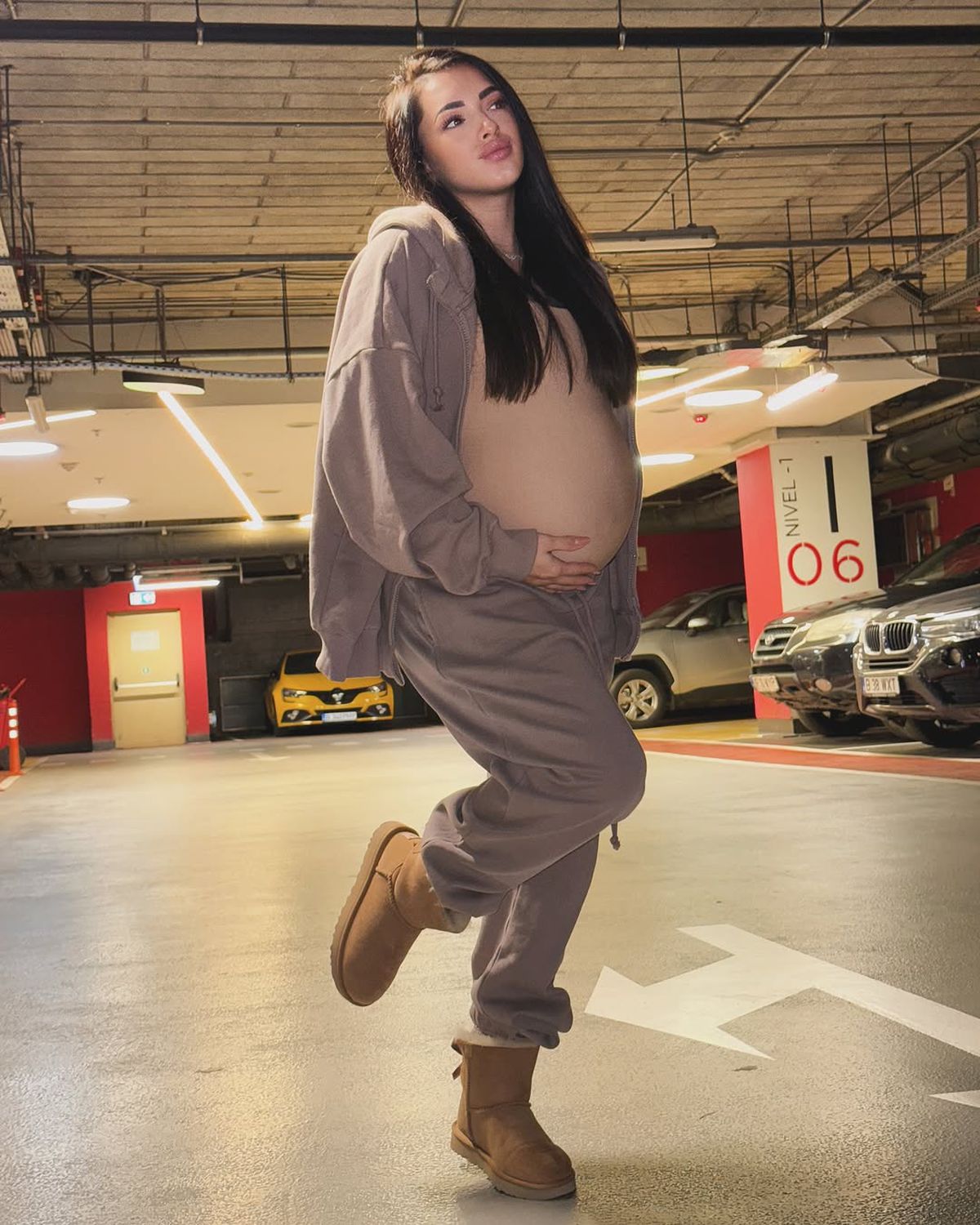 Larisa Iordache, ședință foto spectaculoasă înainte să nască: „Numărăm zilele”