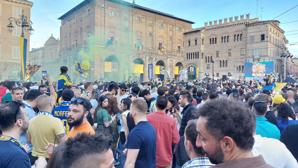 Doru și Rozalia Haja - suporteri români abonament Parma