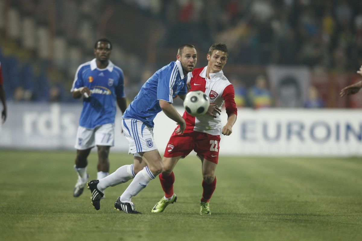 Josh Rose, fostul fundaș al celor de la Craiova, imagini din cariera în România