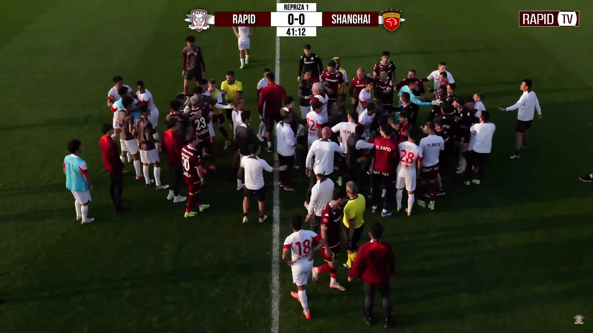 Scandal imens în ultimul amical al Rapidului » Au sărit la bătaie după un fault dur: l-au luat de gât pe un fotbalist giuleștean