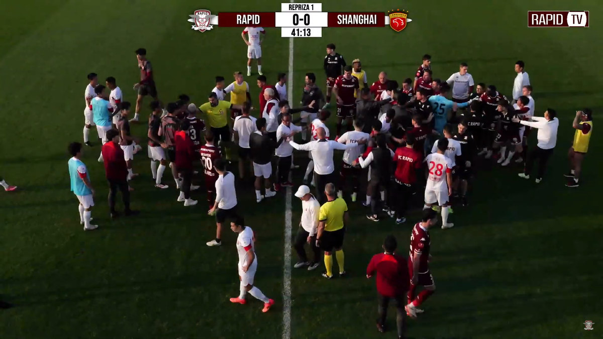 Scandal imens în ultimul amical al Rapidului » Au sărit la bătaie după un fault dur: l-au luat de gât pe un fotbalist giuleștean