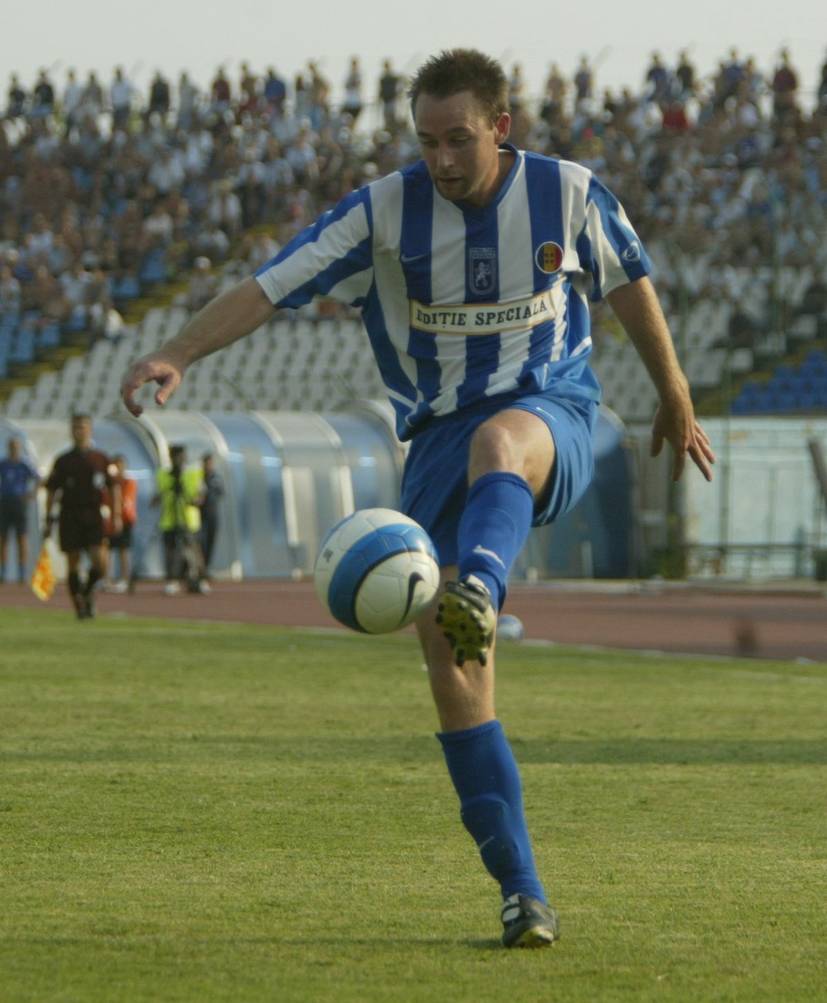 Josh Rose, fostul fundaș al celor de la Craiova, imagini din cariera în România