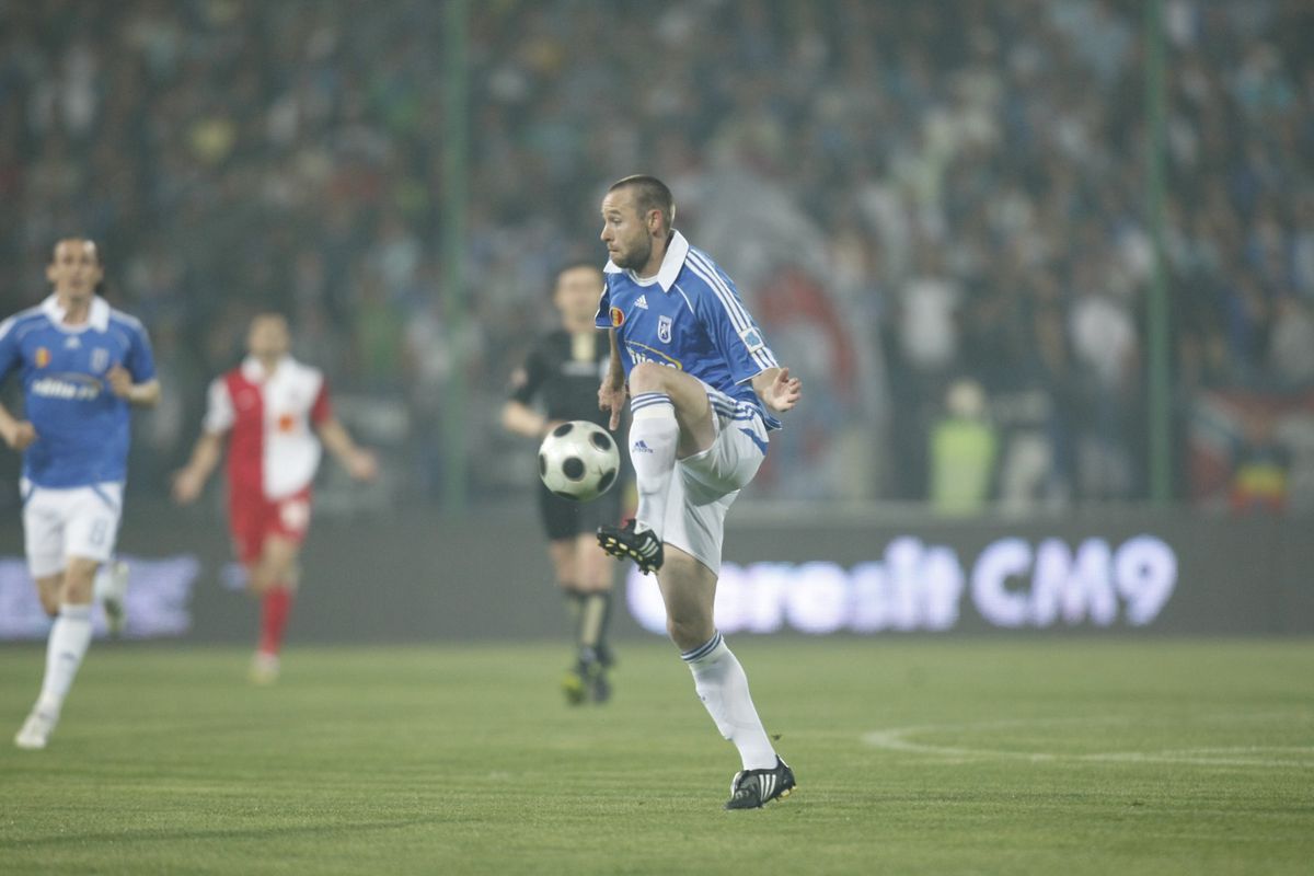 Josh Rose, fostul fundaș al celor de la Craiova, imagini din cariera în România