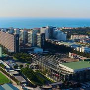 Imagini din resortul Nirvana Cosmopolitan